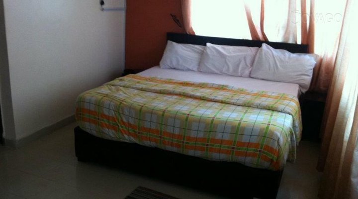 Golden Phoenix Hotel