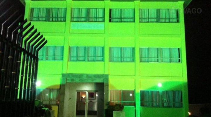 Golden Phoenix Hotel