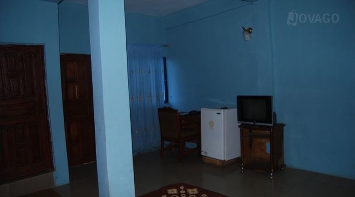 Love and Peace International Hotel