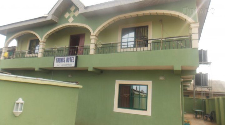 Yhomi's Hotel