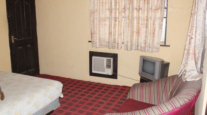 Newbliss Garden Hotels