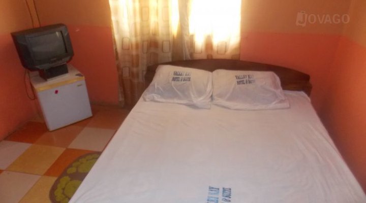 Valley Kay Hotel & Suites