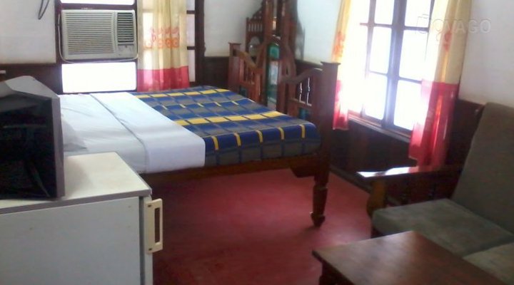 Annex II Hotel