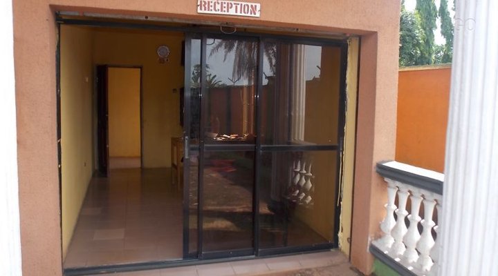 Zenith Guest House