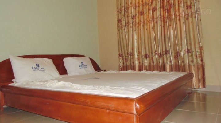 Conerest Hotel