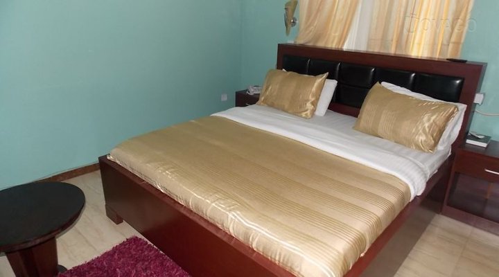 Dublina Hotels and Suites
