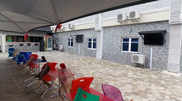 Dublina Hotels and Suites