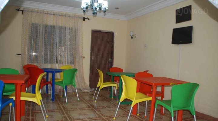 Hadassah Suites