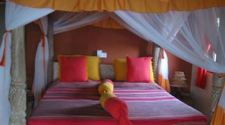 Maweni Sea Breeze Hotel