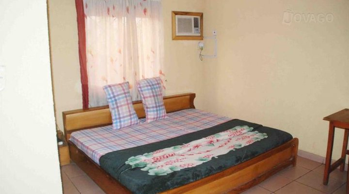 De-Koms Royal Suites (New Site)