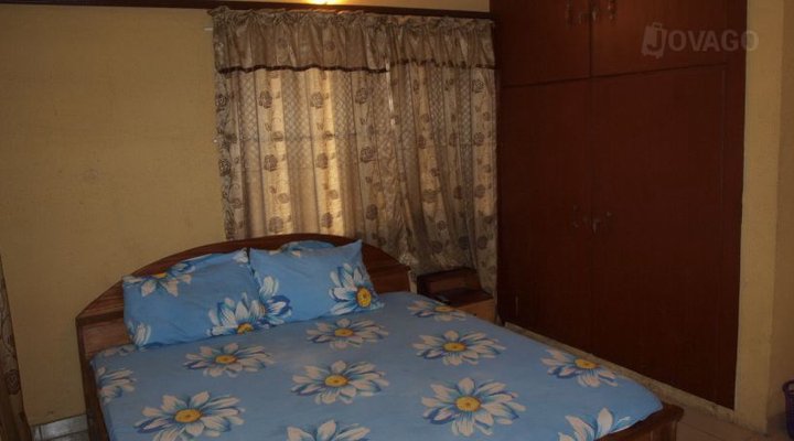 Mevron Suites and Garden