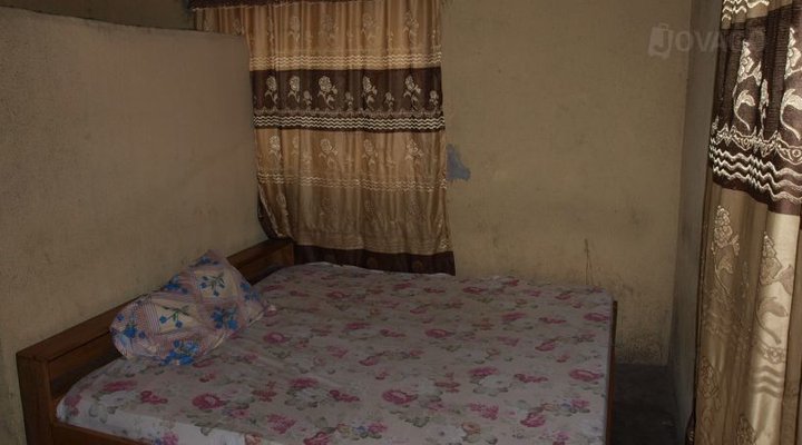 Top Africana Guest House (Ketu)