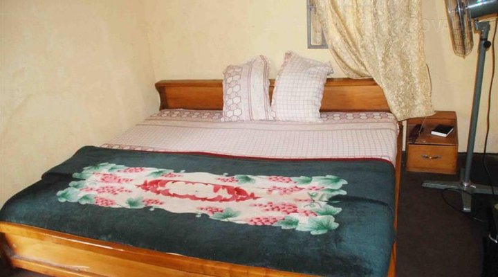 De Koms Royal Suites (Old Site)