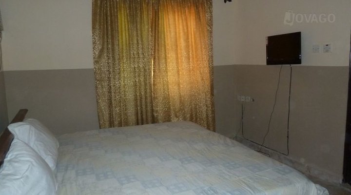 Hotel De Espana Limited