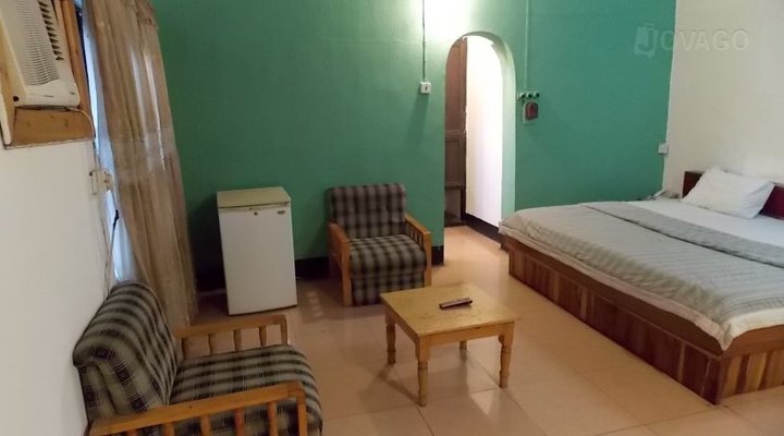 Jacob Becca Suite and Spa