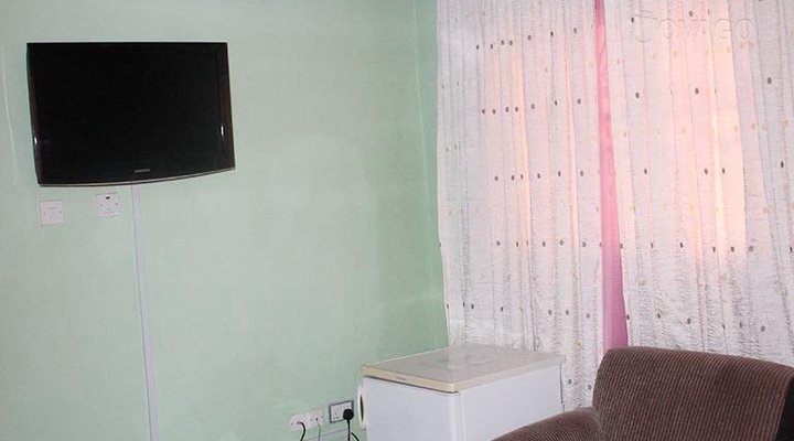 Royal Path Hotel Limited