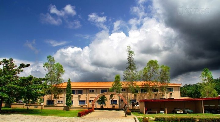 Miccom Golf Hotels And Resort