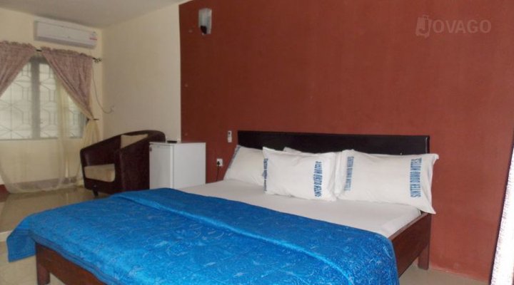 Sintehdumo Hotels Limited