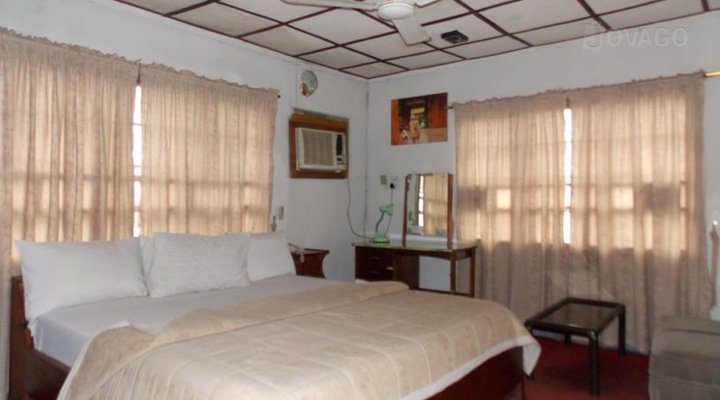 Sintehdumo Hotels Limited