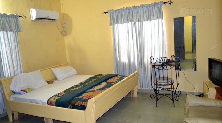 Majesty Plaza Hotel