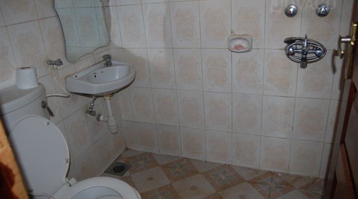Arusha Center Inn and Tours