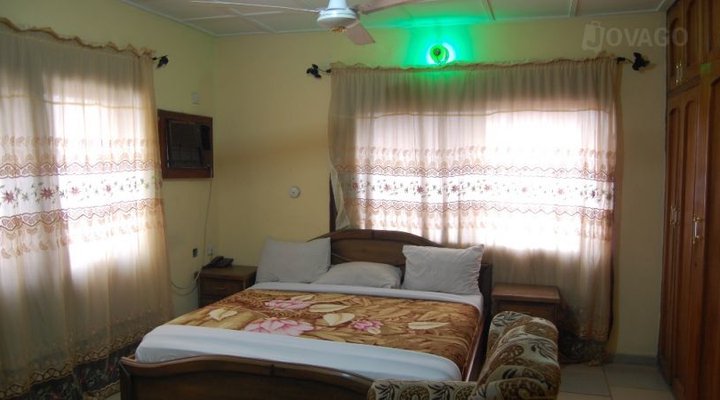 Paragon Suite