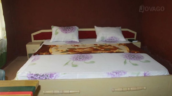 Ajibade Hotel
