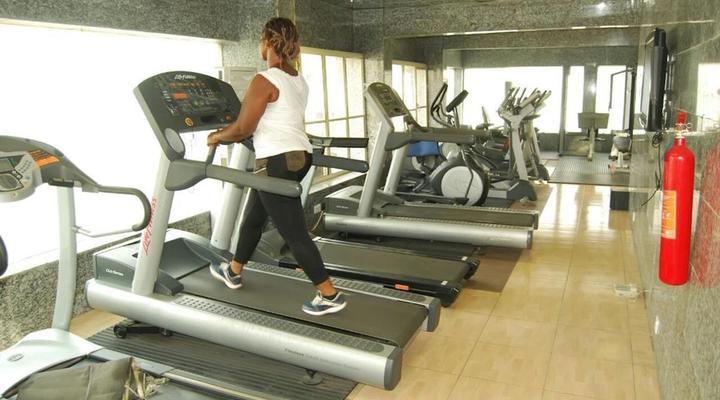 Jonaith Hotel & Suites