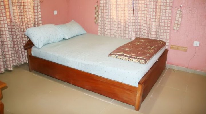 Nimot Hotel And Suites