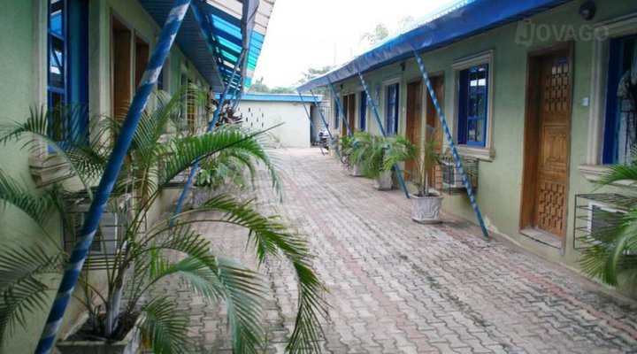 Nimot Hotel And Suites