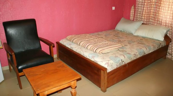 Nimot Hotel And Suites