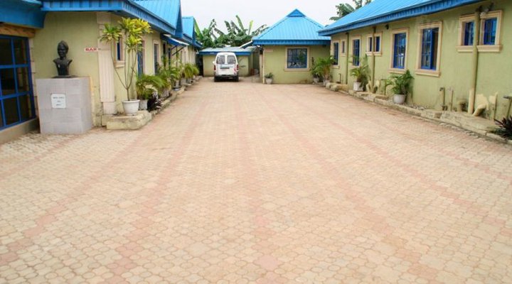 Nimot Hotel And Suites