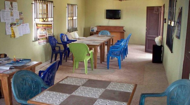 Ajibade Hotel & Gardens