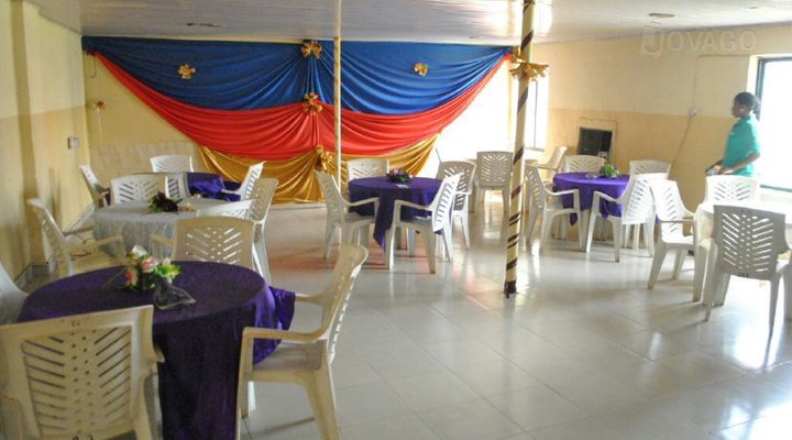Eldit Royale Hotel