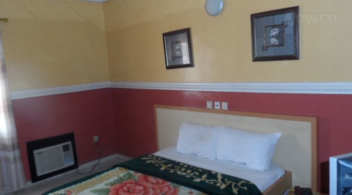 Queen Suites Limited