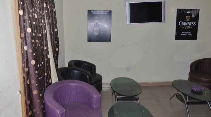 Desyls Hotels And Night Club