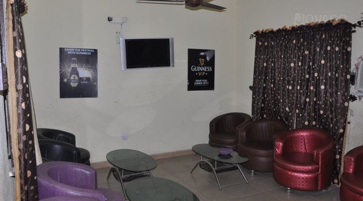 Desyls Hotels And Night Club
