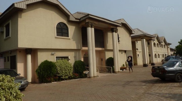 Okeyl Suites