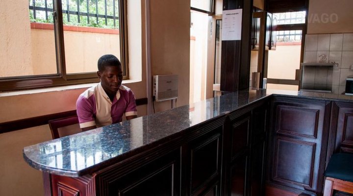 Etana Motel Bukoto