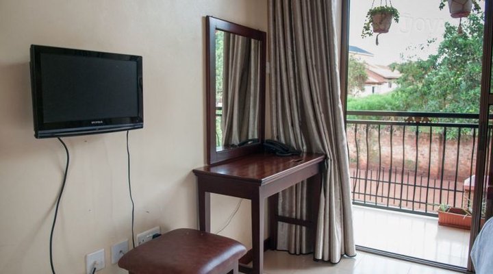 Etana Motel Bukoto