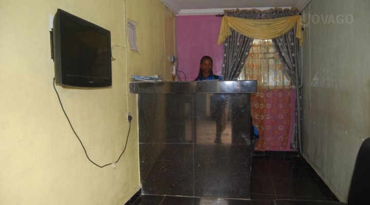 Osmak Hotel (Ikotun)