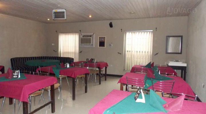Pizzazz Hotels & Suites