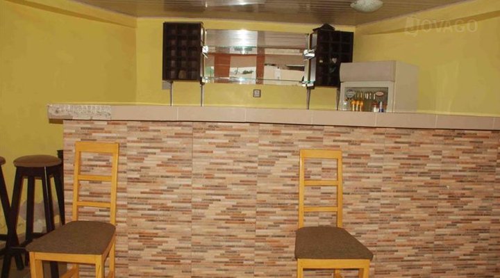 Hay Bravo Hotels & Suites