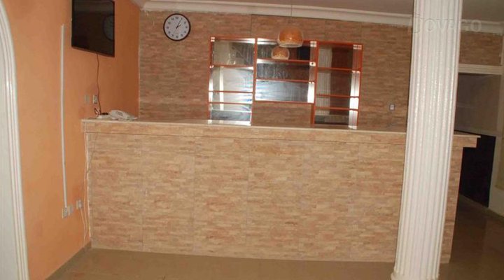 Hay Bravo Hotels & Suites