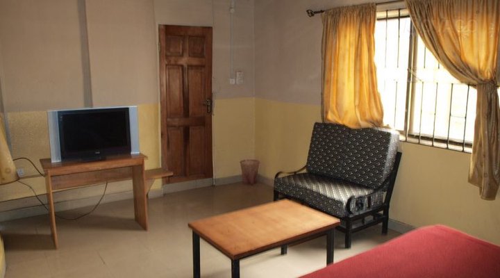 Chapta 2 Guest House