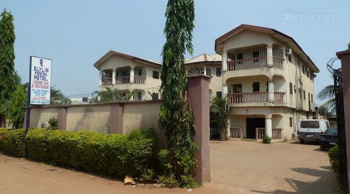 Slylin International Hotel