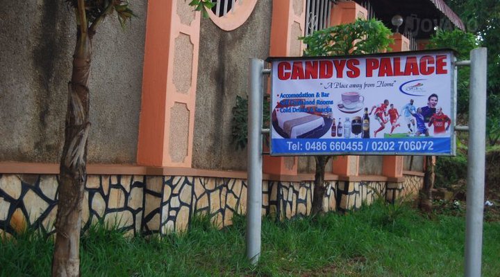 Candys Palace
