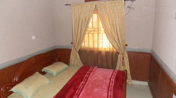 New Paradise Guest Inn