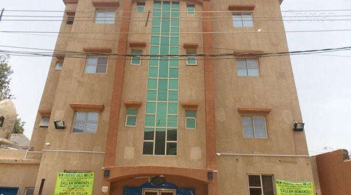 New Paradise Guest Inn