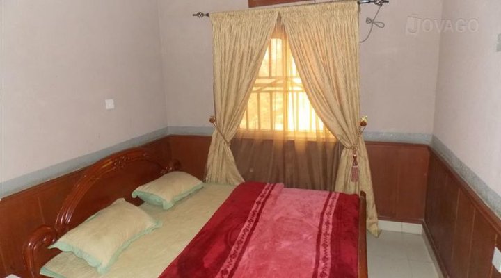 New Paradise Guest Inn